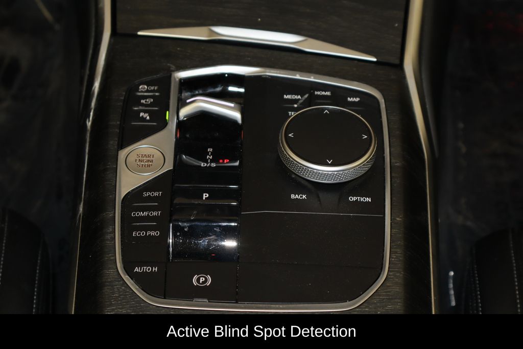 2024 BMW 3 Series M340i - Photo 13