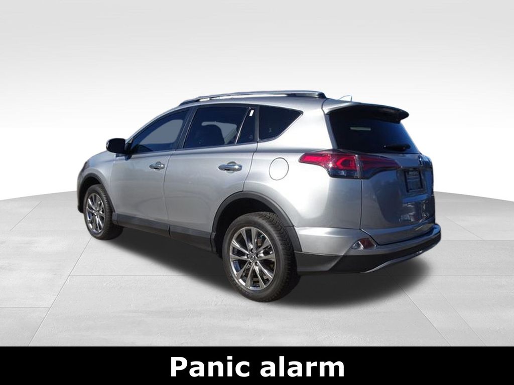 2018 Toyota RAV4 Limited photo 3