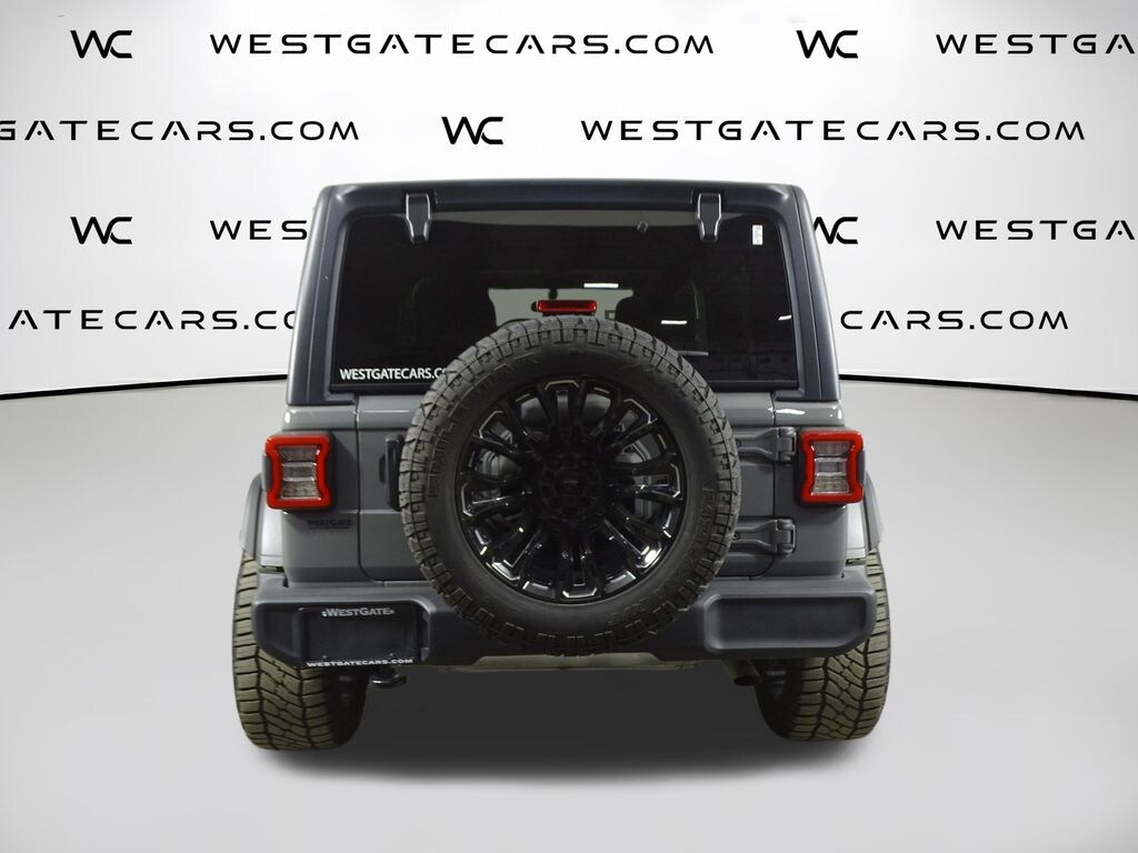 Used 2022 Jeep Wrangler Unlimited Sport Altitude SUV