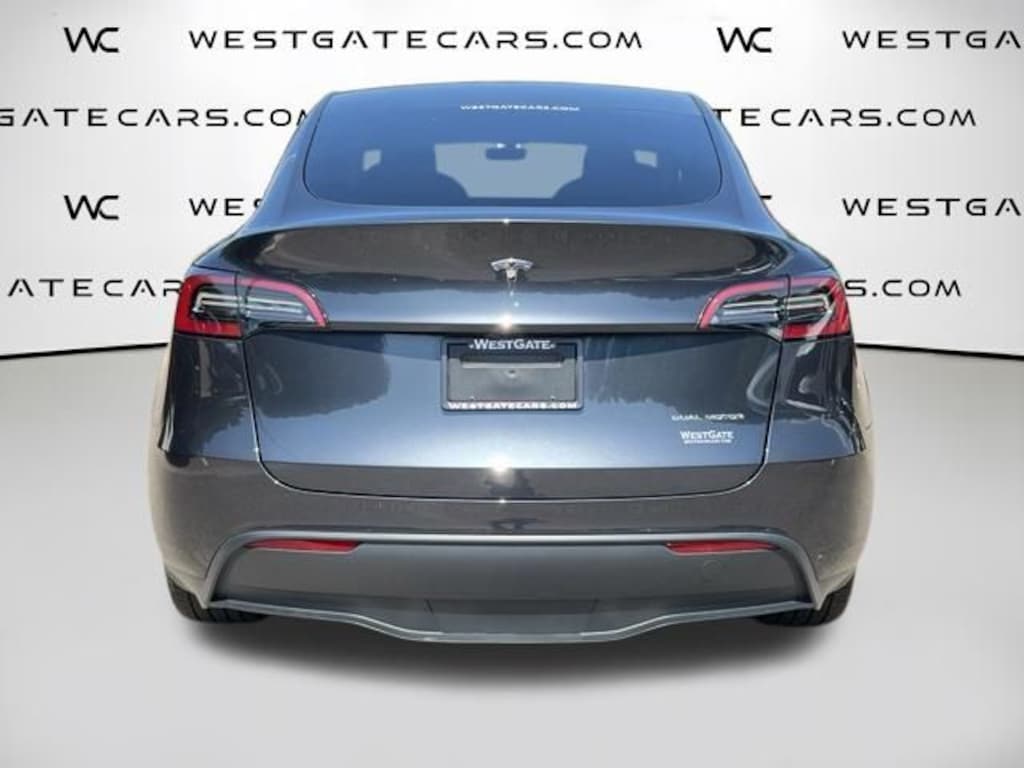 Used 2024 Tesla Model Y Long Range SUV