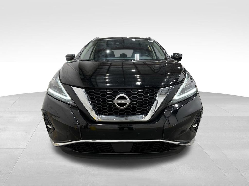 2023 Nissan Murano SV photo 2
