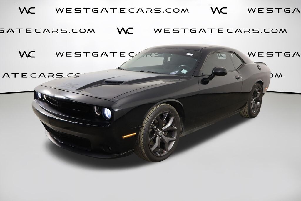 Used 2017 Dodge Challenger R/T Coupe