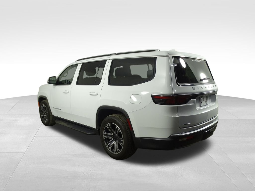 2022 Jeep Wagoneer Series III photo 3