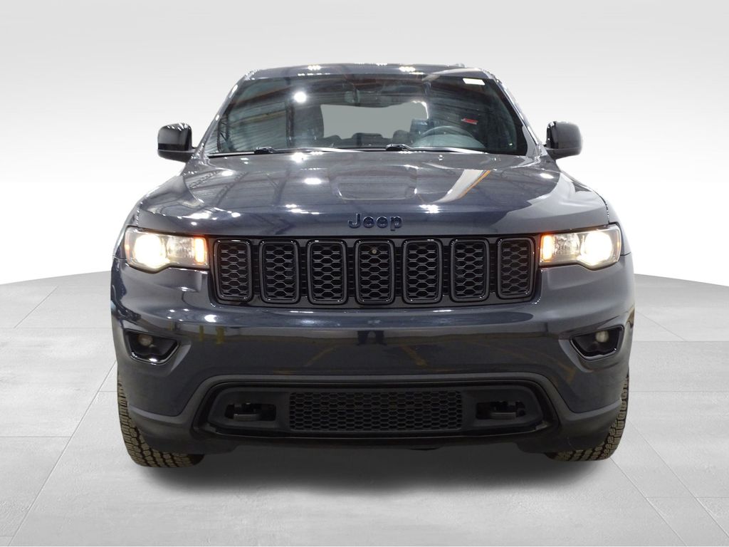 2018 Jeep Grand Cherokee Upland photo 2