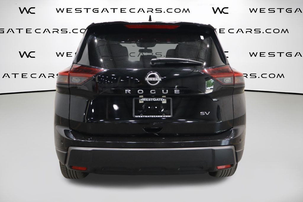 Used 2024 Nissan Rogue SV SUV
