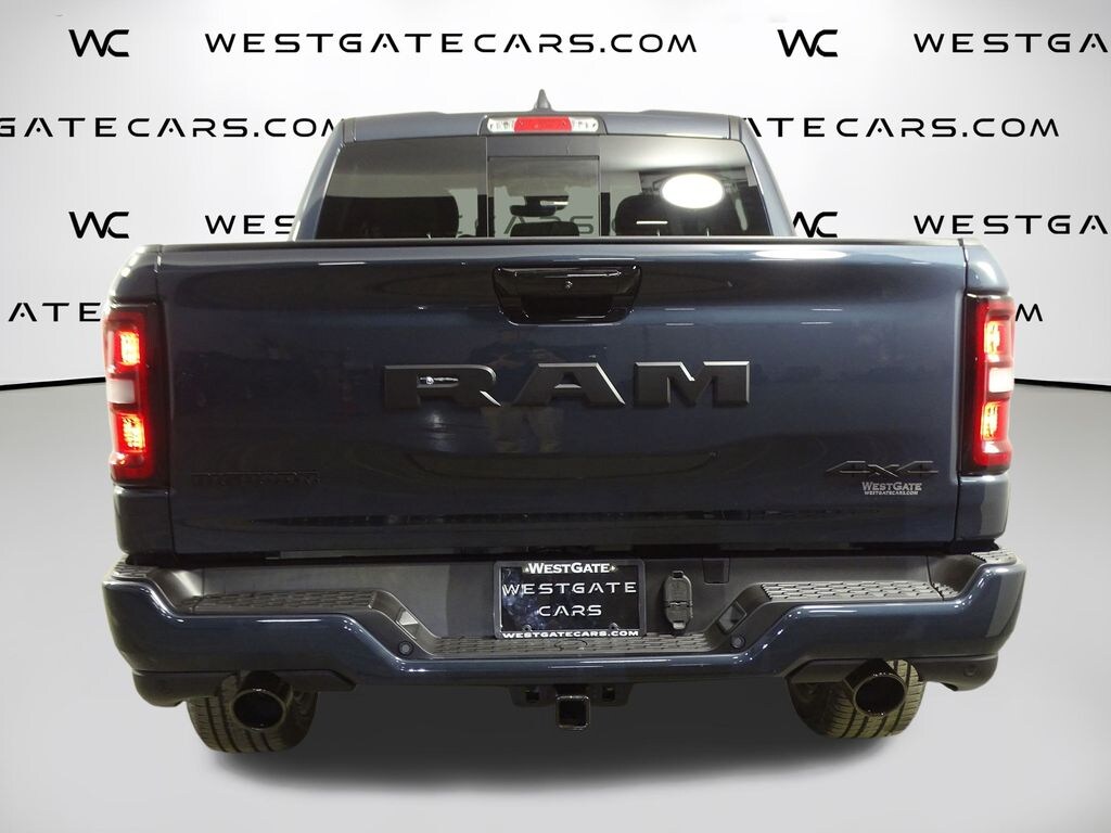 New 2026 Ram 1500 BIG HORN CREW CAB 4X4 5'7 BOX Pickup