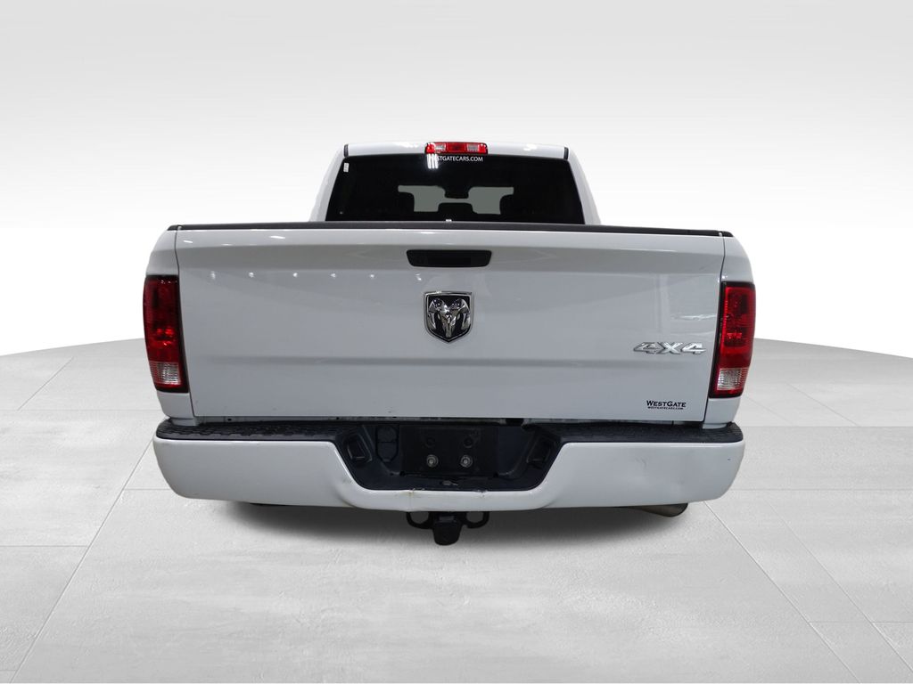 2020 Ram 1500 Classic Express photo 4