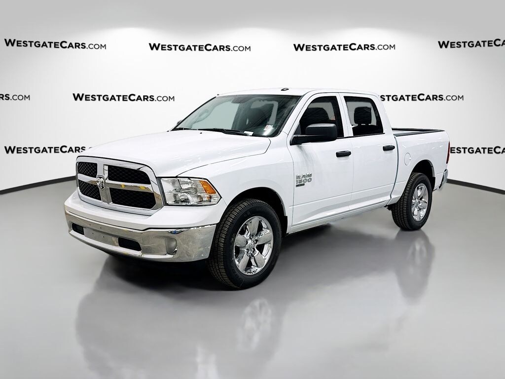 New 2023 Ram 1500 Classic TRADESMAN CREW CAB 4X4 5'7 BOX Pickup