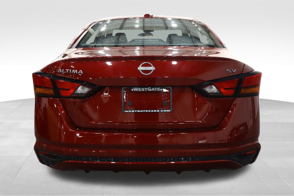 2024 Nissan Altima 2.5 SV photo 4