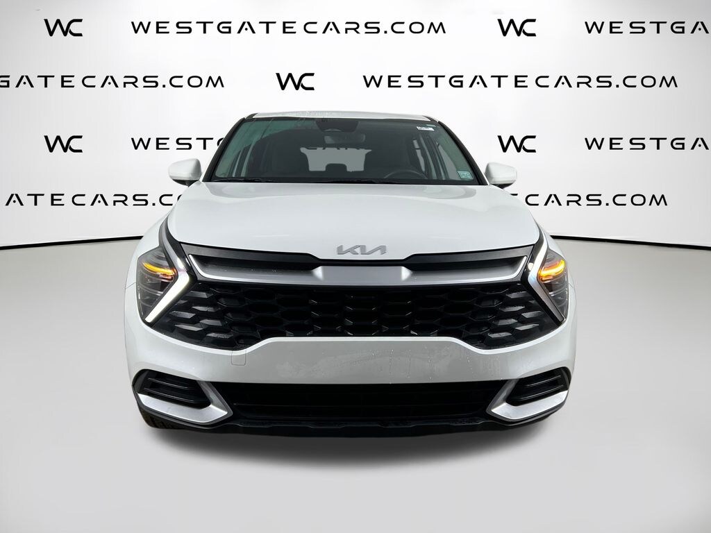 Used 2024 Kia Sportage LX SUV