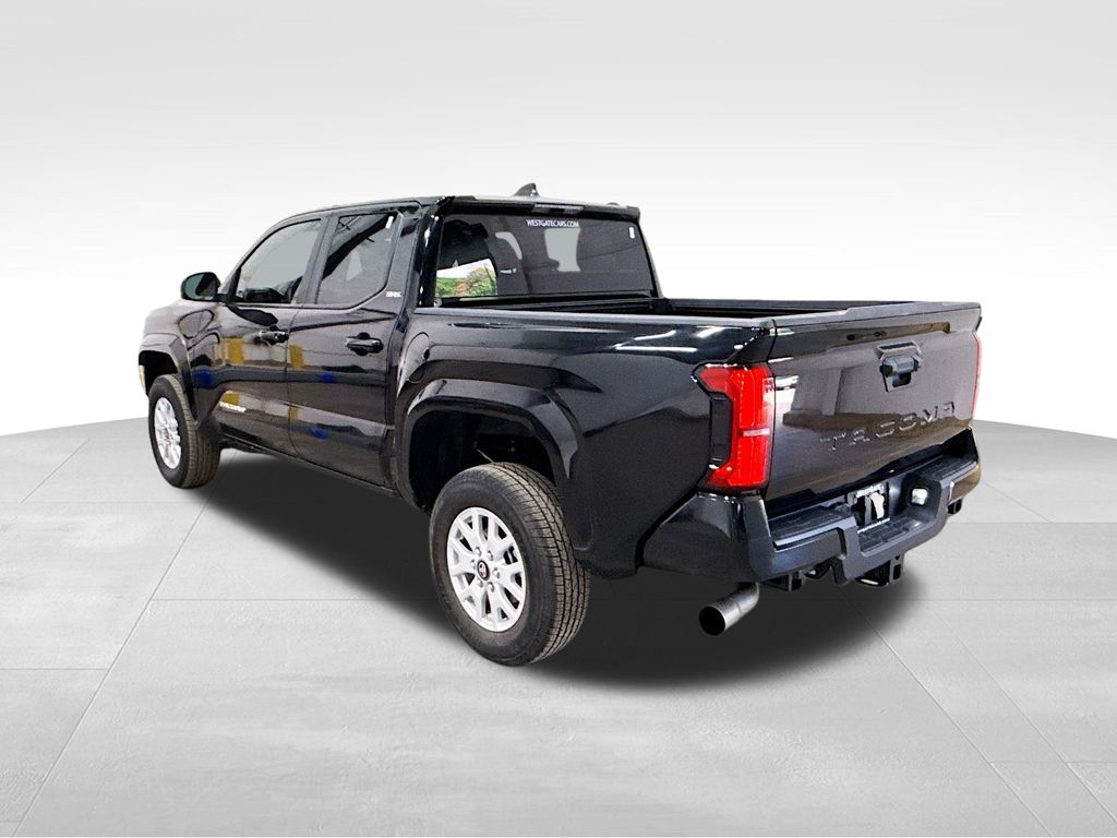 2024 Toyota Tacoma TRD Sport Double Cab photo 3