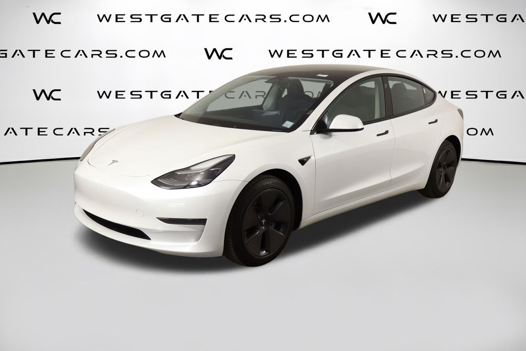 2023 Tesla Model 3 -'s photo