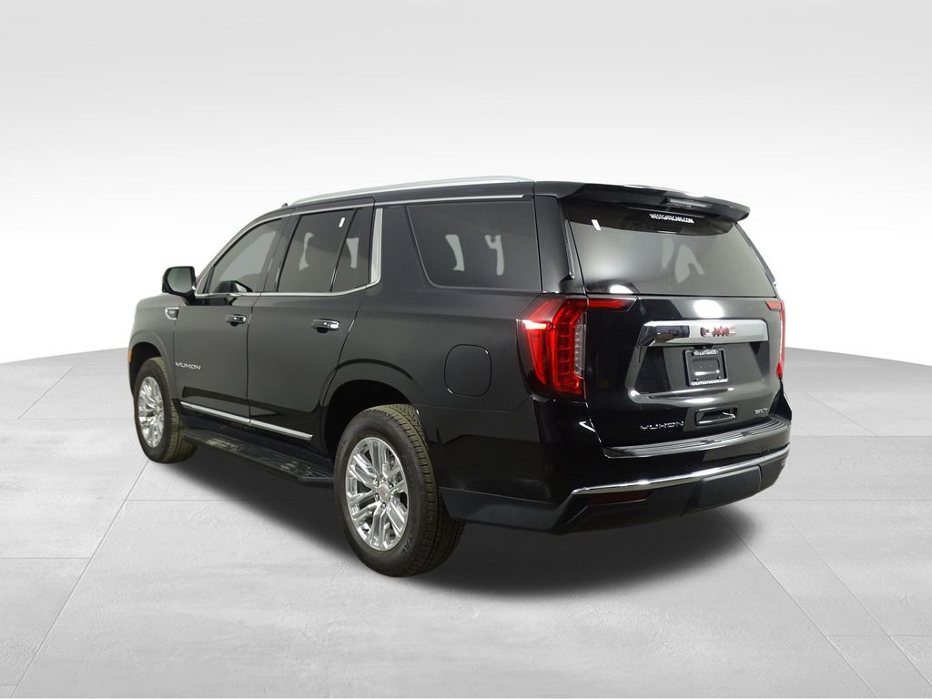 2022 Gmc Yukon SLT photo 3