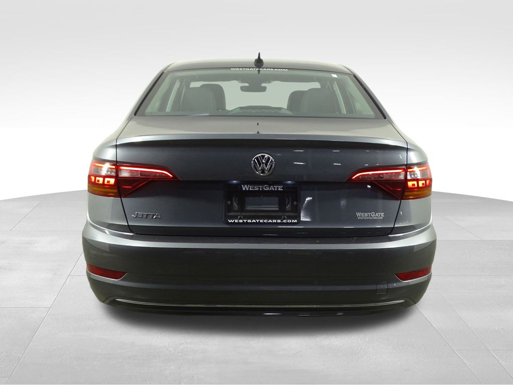 2019 Volkswagen Jetta SEL photo 4