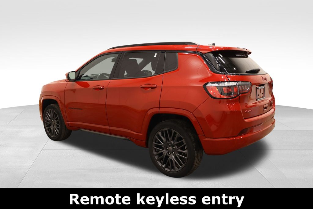 2022 Jeep Compass High Altitude photo 3
