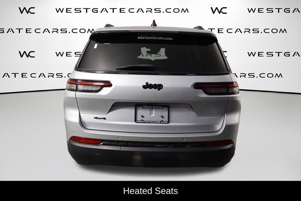 Used 2023 Jeep Grand Cherokee Altitude SUV