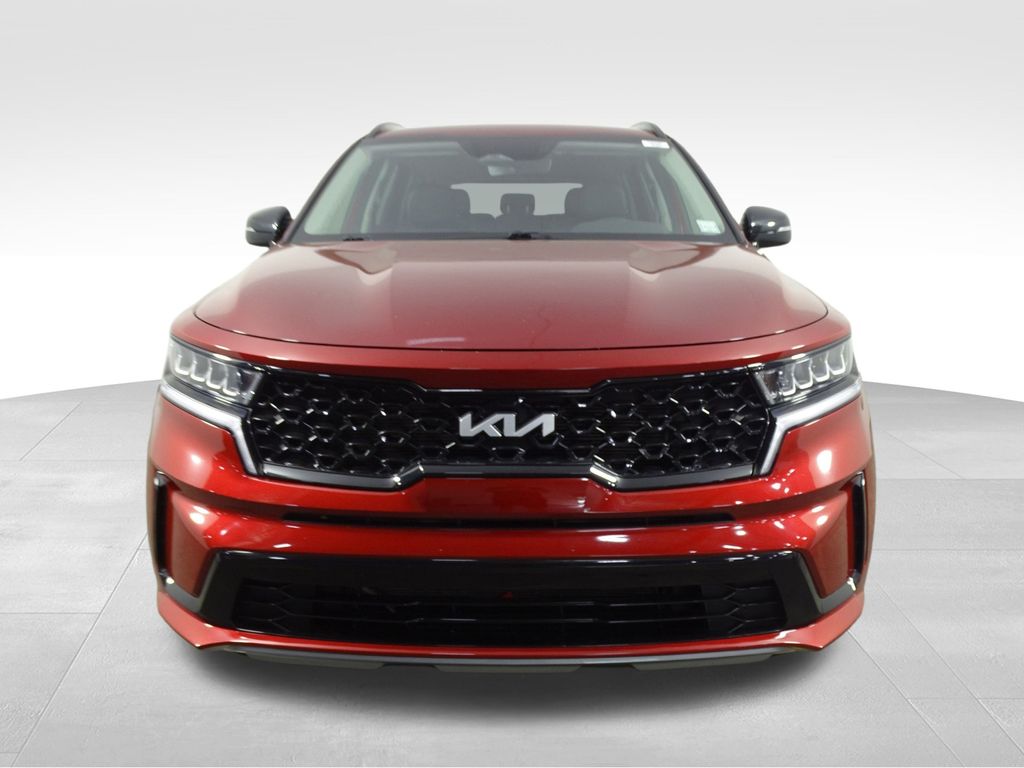2022 Kia Sorento S photo 2