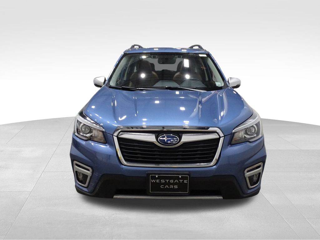 2020 Subaru Forester Touring photo 2