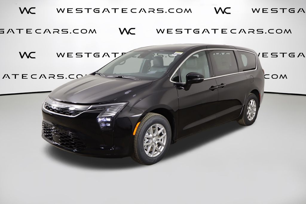 2027 Chrysler Pacifica Select's photo