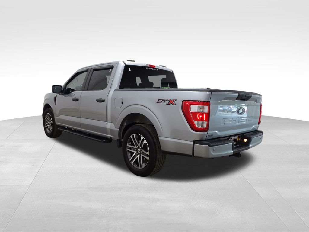 2021 Ford F-150 XL photo 3