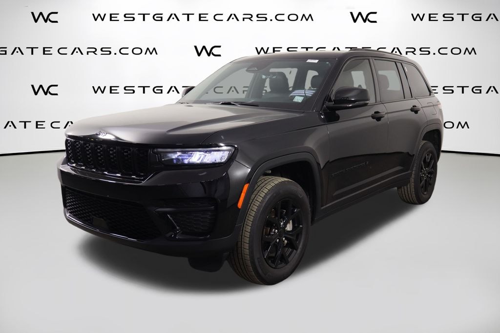 Used 2025 Jeep Grand Cherokee Altitude SUV