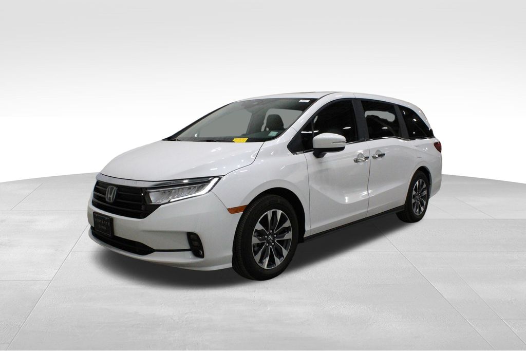 2024 Honda Odyssey EX-L photo 2