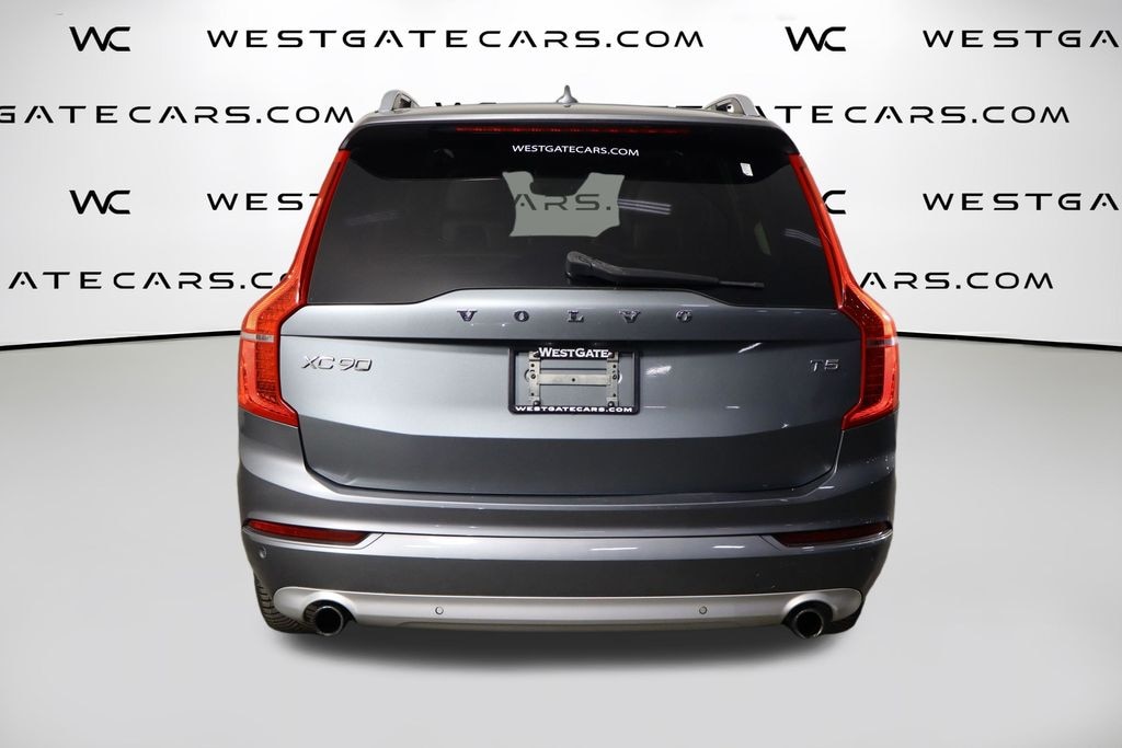 Used 2018 Volvo XC90 T5 Momentum SUV