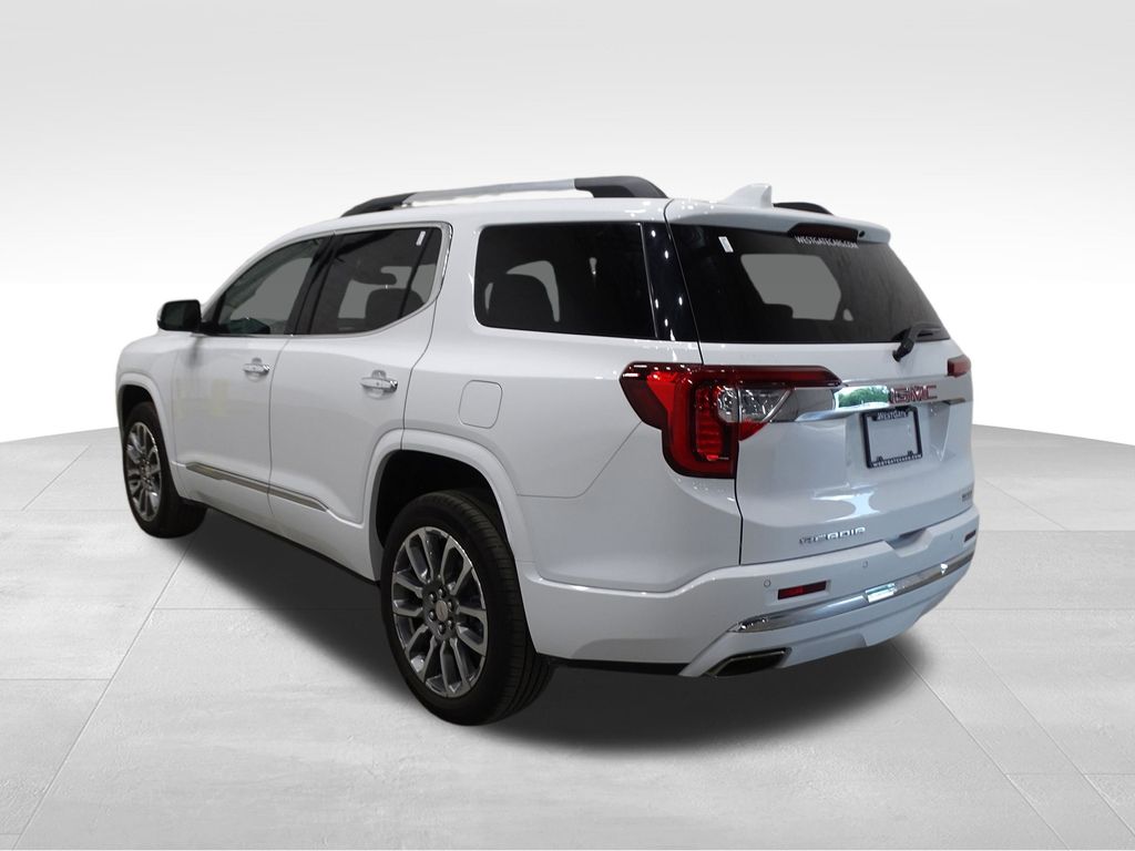 2023 Gmc Acadia Denali photo 3