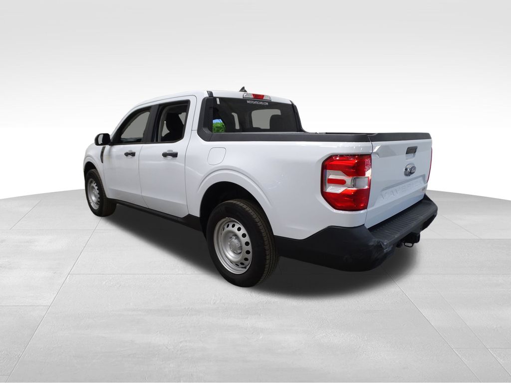 2022 Ford Maverick XL photo 3