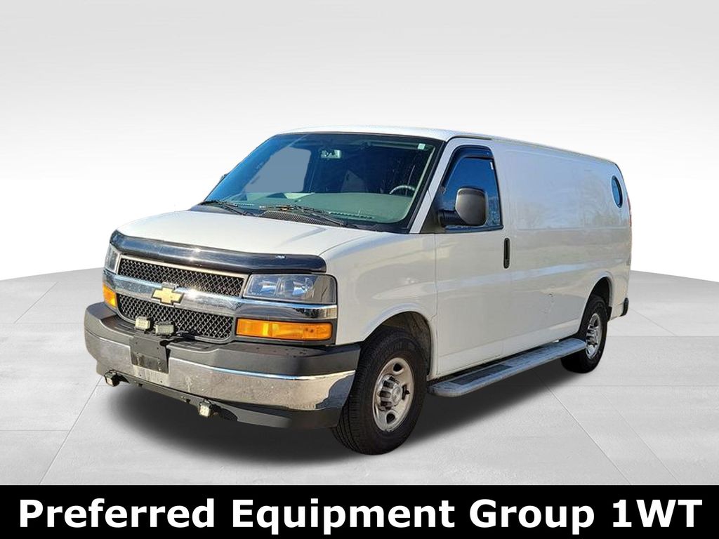 2019 Chevrolet Express 2500 Work Cargo Van photo 3