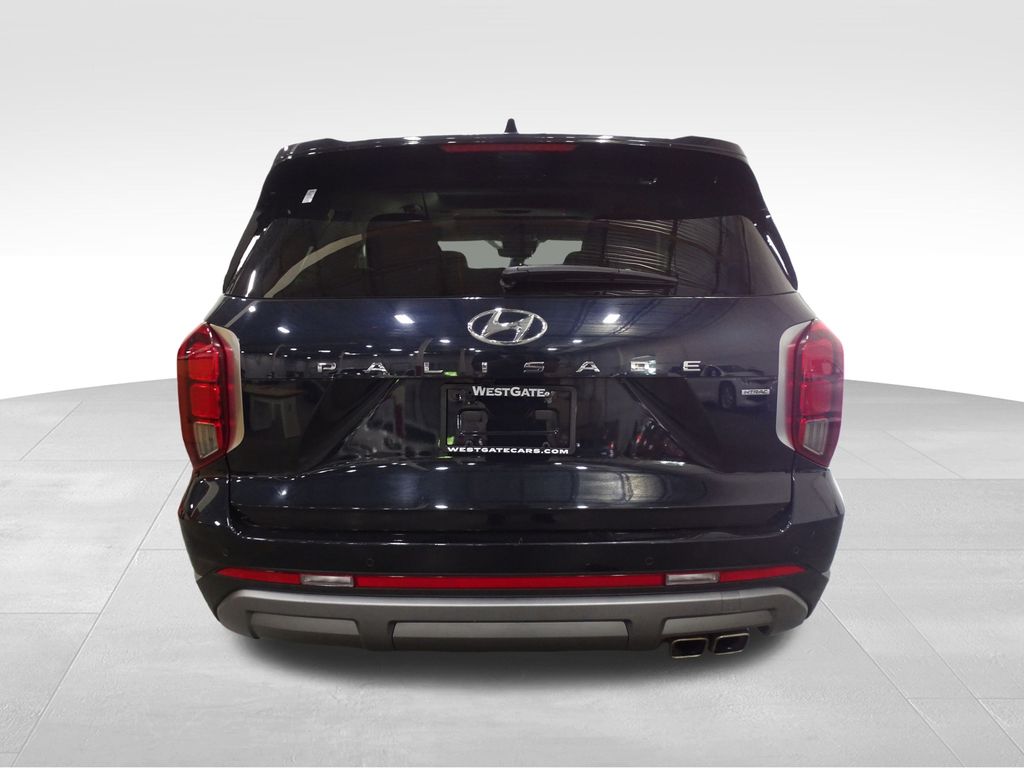 2024 Hyundai Palisade Limited photo 4
