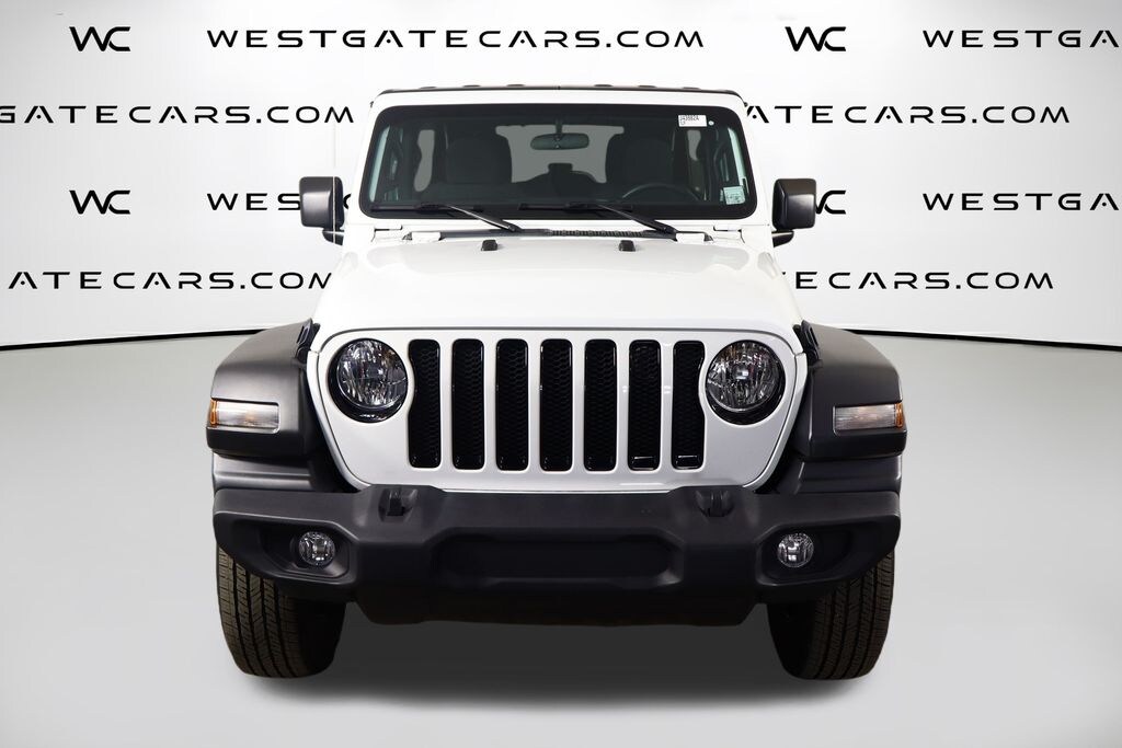 Used 2022 Jeep Wrangler Unlimited Sport Altitude SUV