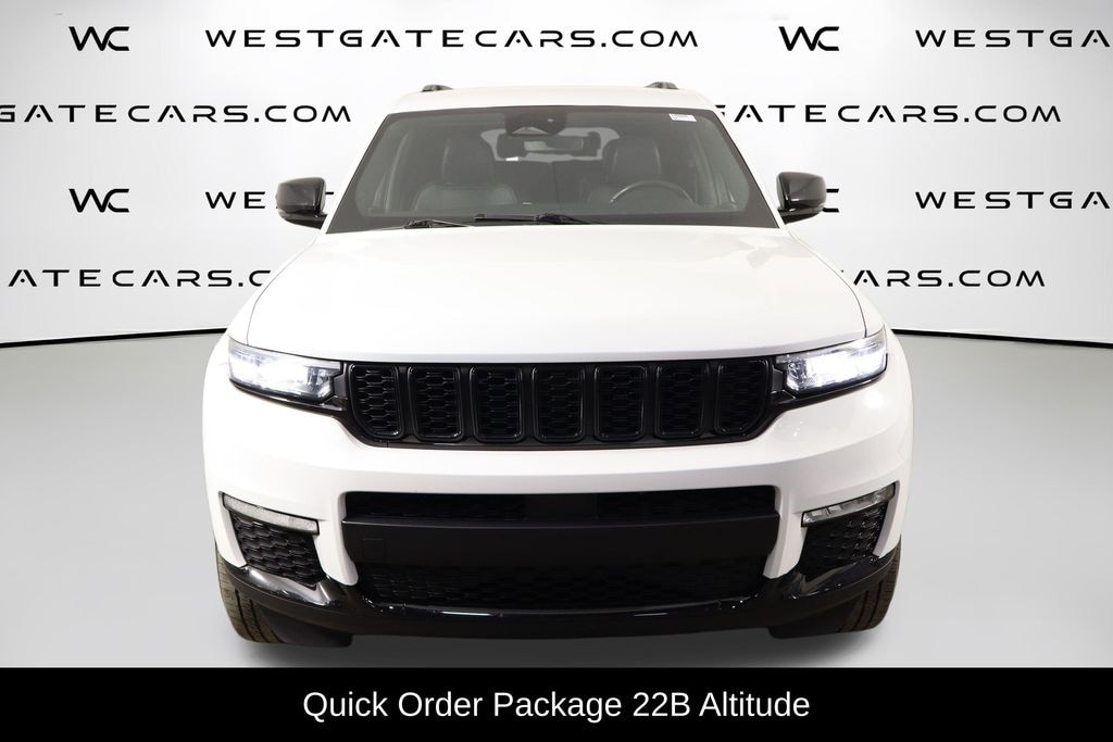 Used 2022 Jeep New Grand Cherokee Altitude SUV