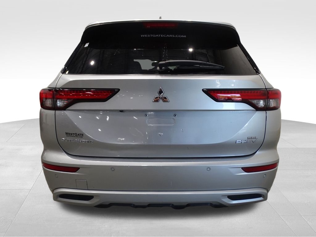 2023 Mitsubishi Outlander PHEV SEL photo 4