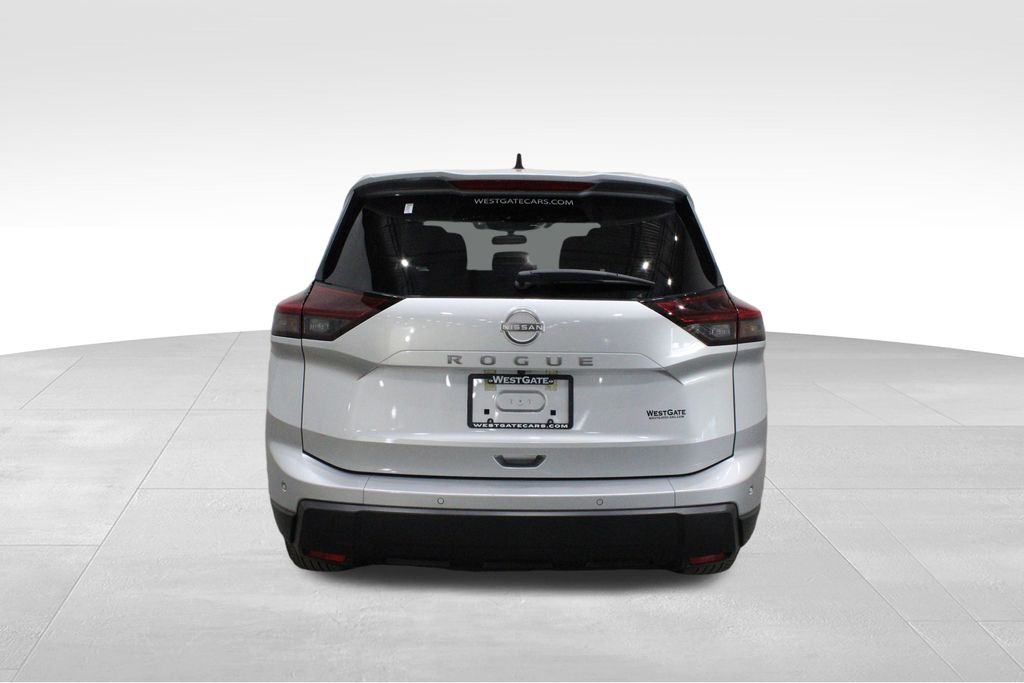 2024 Nissan Rogue S photo 3