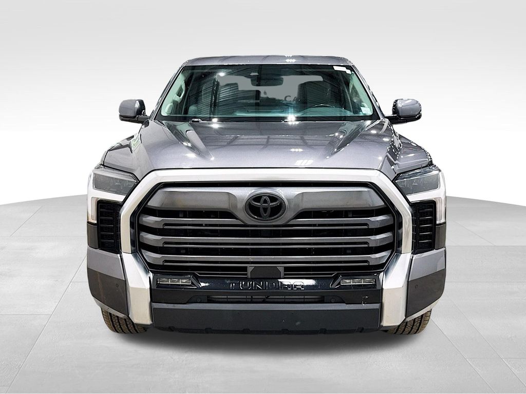 2022 Toyota Tundra Limited photo 2