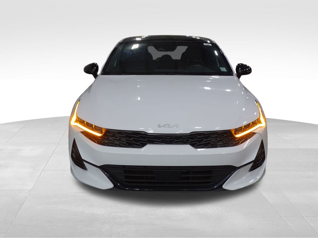 2022 Kia K5 GT-Line photo 2