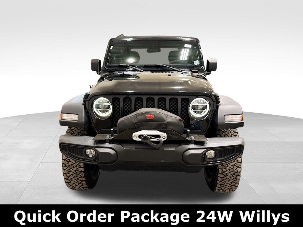 2022 Jeep Wrangler Willys photo 2