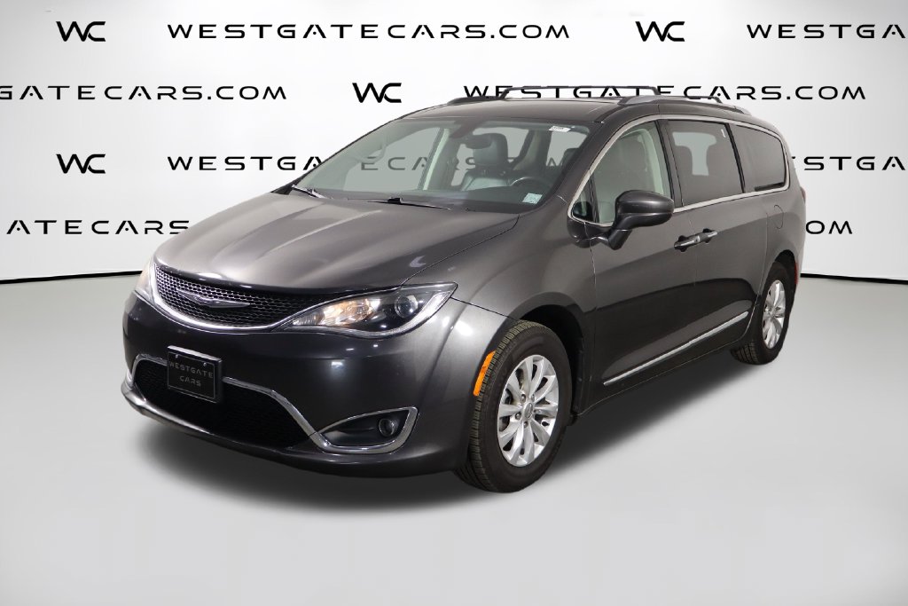  Chrysler Pacifica