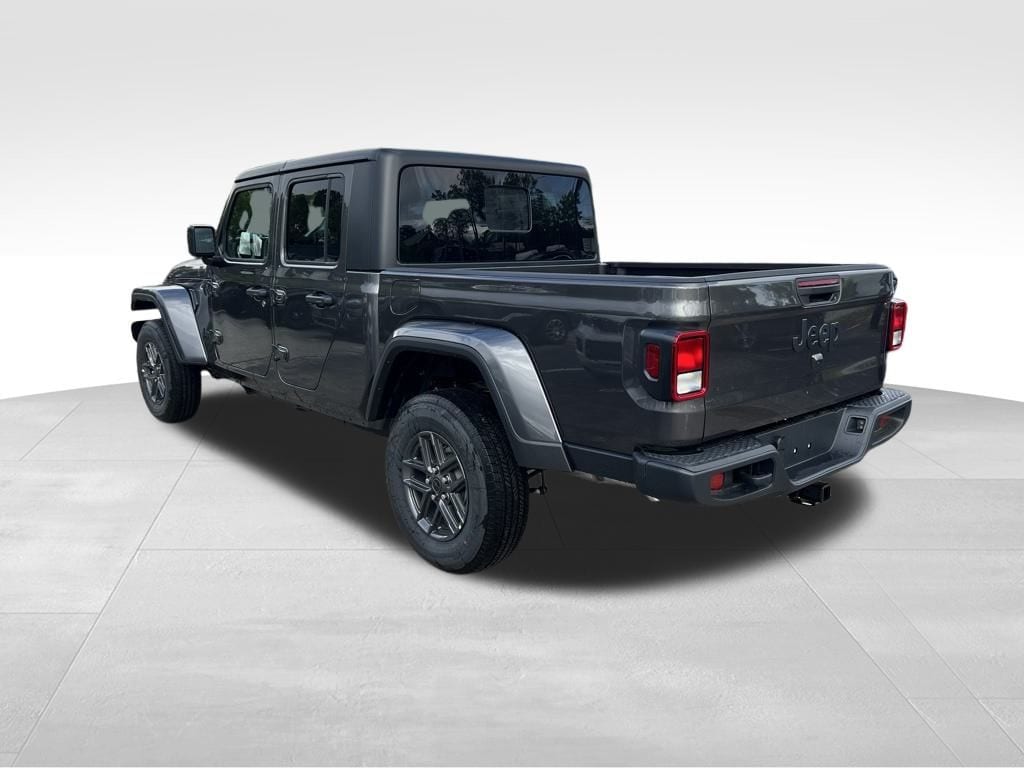 New 2025 Jeep Gladiator SPORT S 4X4 Pickup