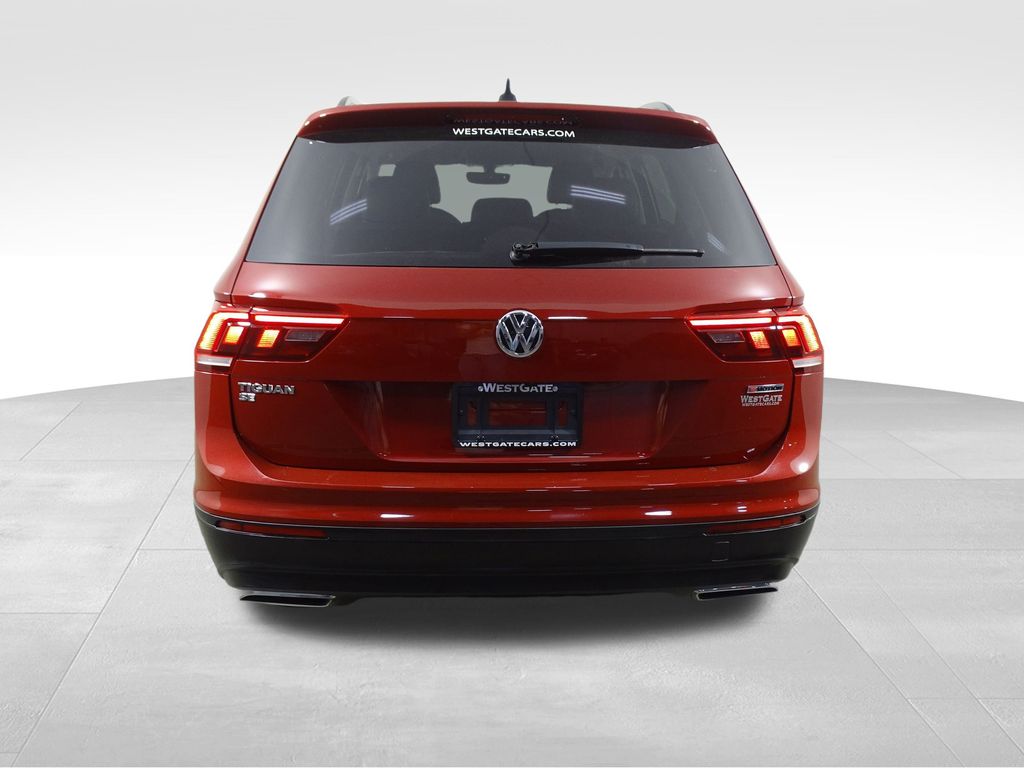 2019 Volkswagen Tiguan SE photo 4