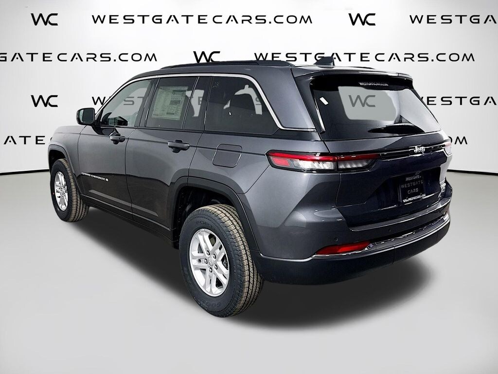 New 2025 Jeep Grand Cherokee LAREDO 4X2 Sport Utility