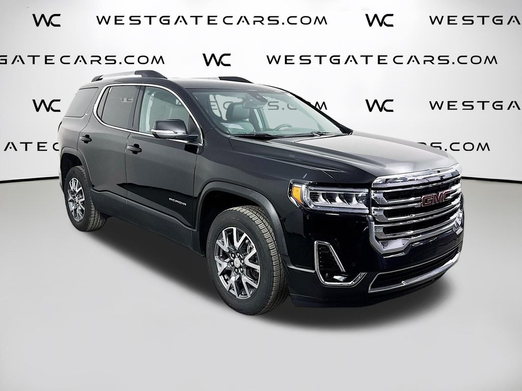 2023 GMC Acadia SLT's photo