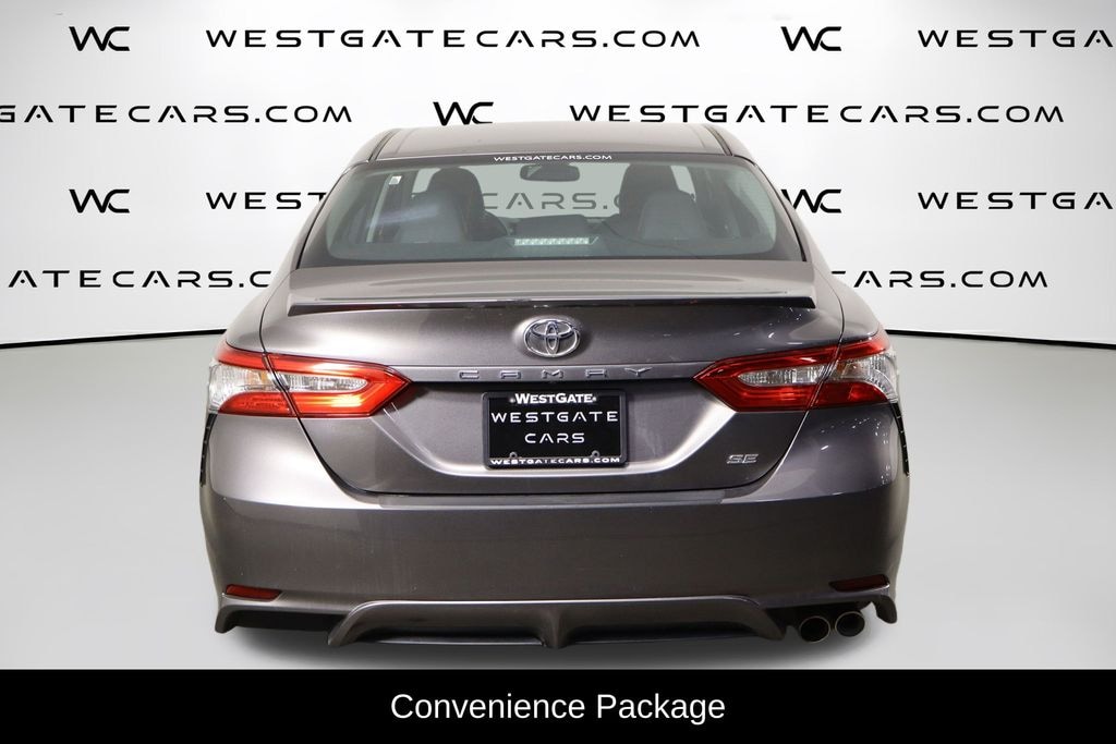 Used 2018 Toyota Camry SE Sedan