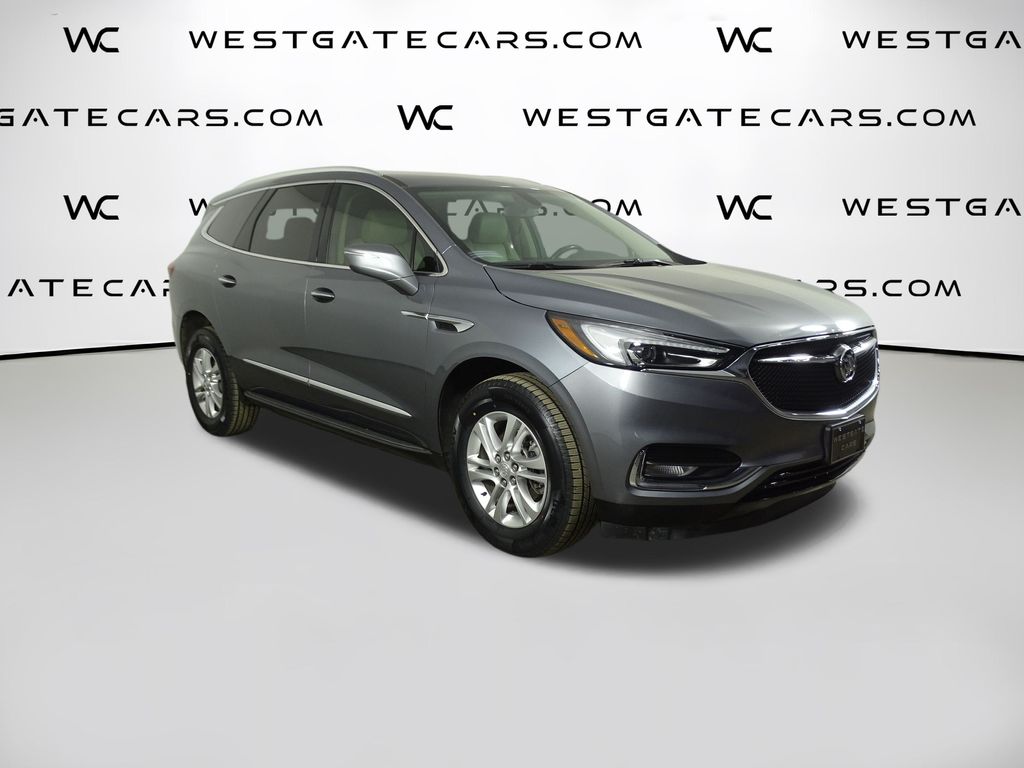 2020 Buick Enclave Essence's photo