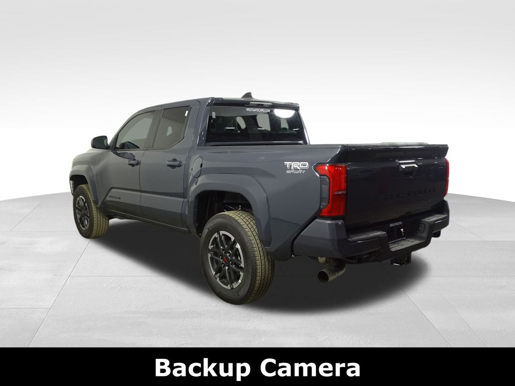 2024 Toyota Tacoma TRD Sport photo 3