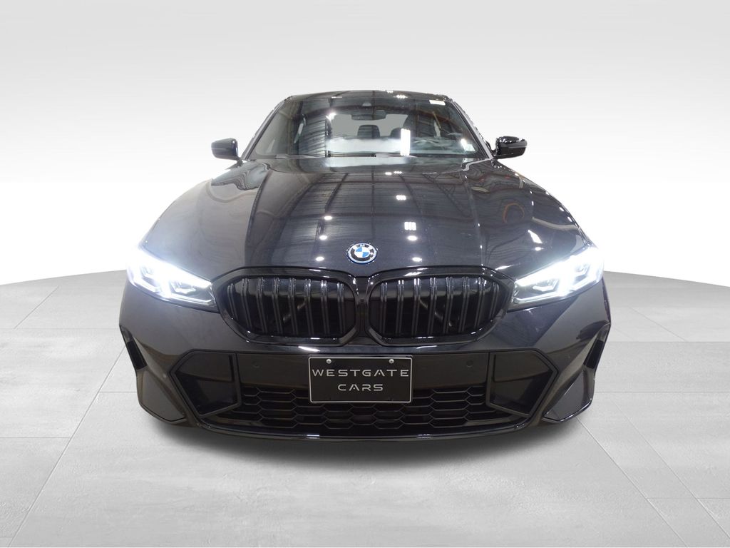2023 Bmw 330e xDrive photo 2