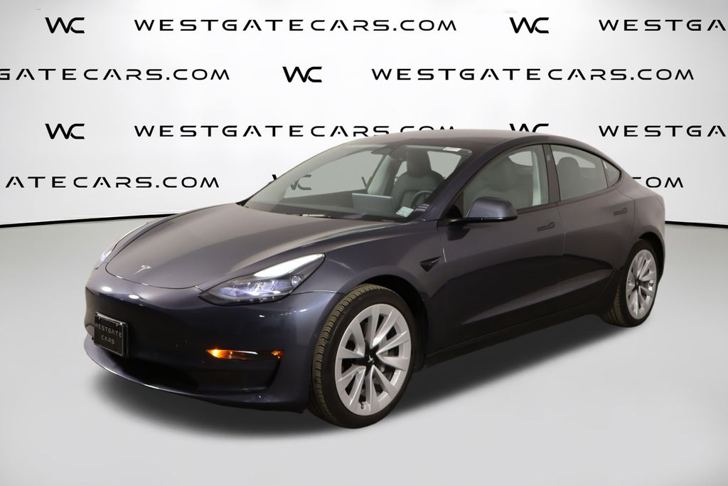 2022 Tesla Model 3 Long Range Dual Motor All-Wheel Drive's photo