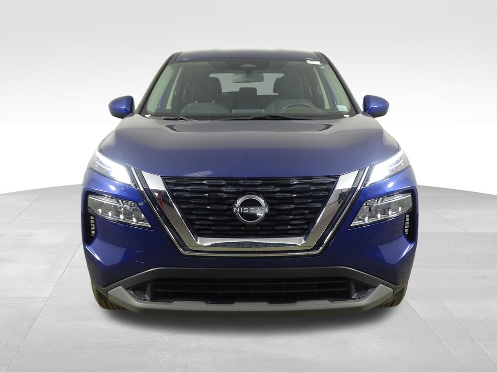2023 Nissan Rogue SV photo 2