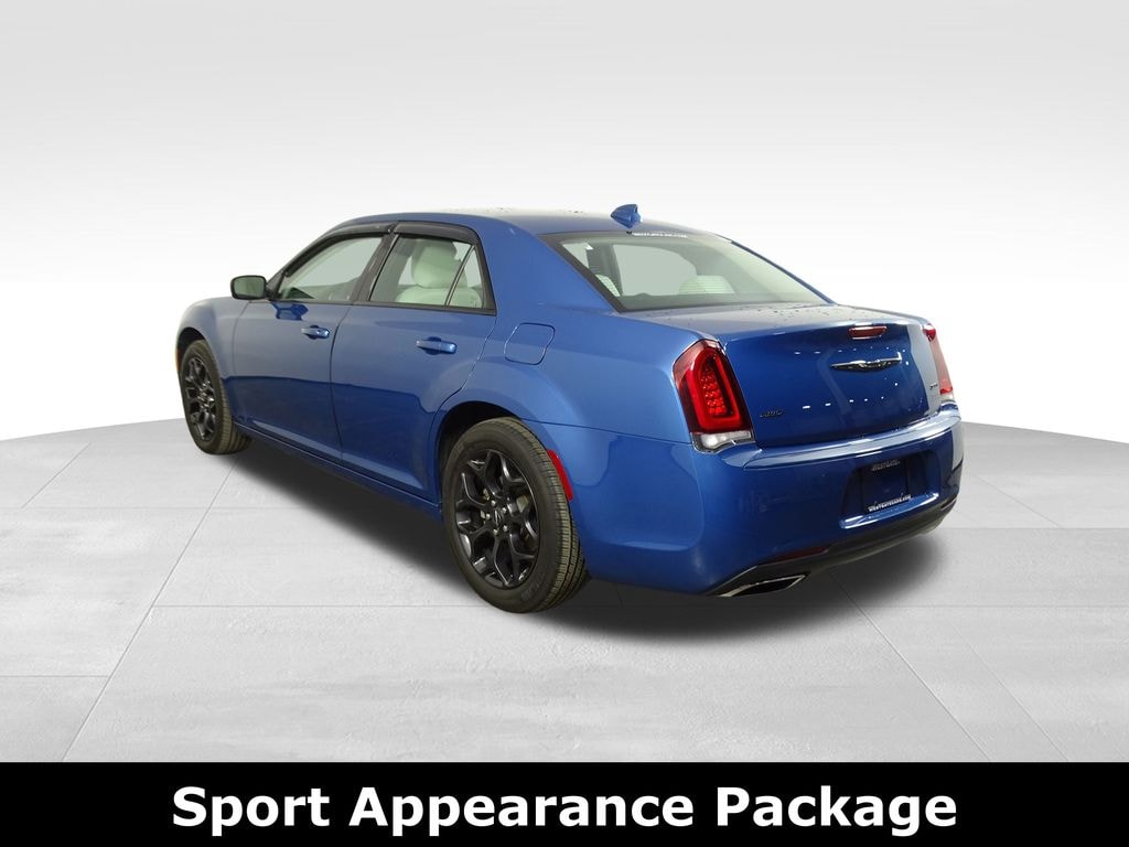 Used 2022 Chrysler 300 Touring Sedan